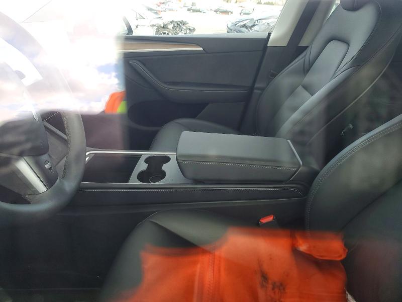Photo 7 from auction – 2024 TESLA MODEL Y with VIN 7SAYGDEE3RA275614