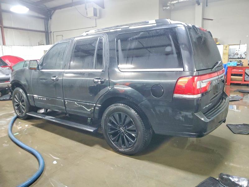 Photo 2 from auction – 2015 LINCOLN NAVIGATOR with VIN 5LMJJ2JT3FEJ14018