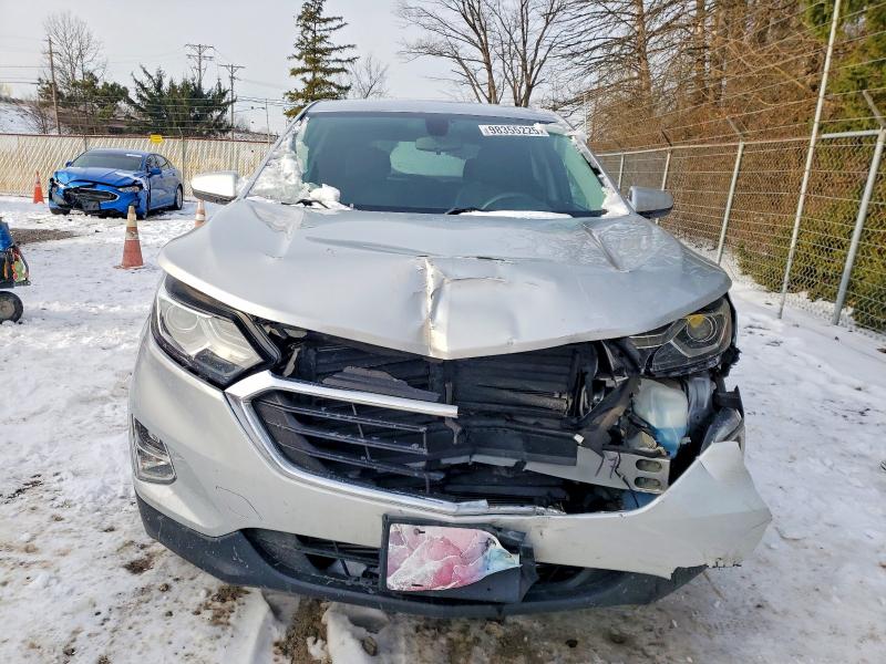 Photo 5 from auction – 2018 CHEVROLET EQUINOX LT with VIN 3GNAXJEV5JL383360