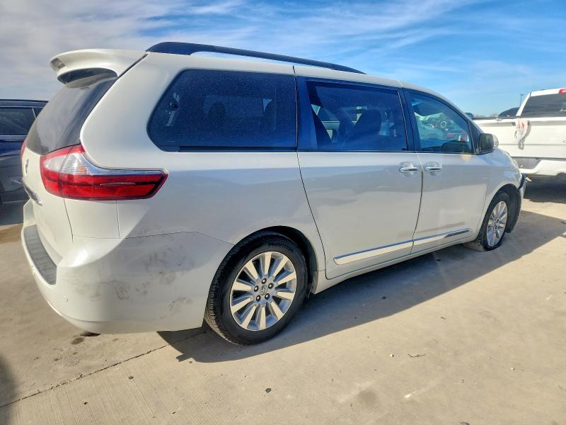 Photo 3 from auction – 2015 TOYOTA SIENNA XLE with VIN 5TDYK3DC8FS595284