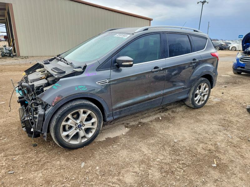 FORD ESCAPE 2016 with VIN 1FMCU0JXXGUC88010 - Photo from auction