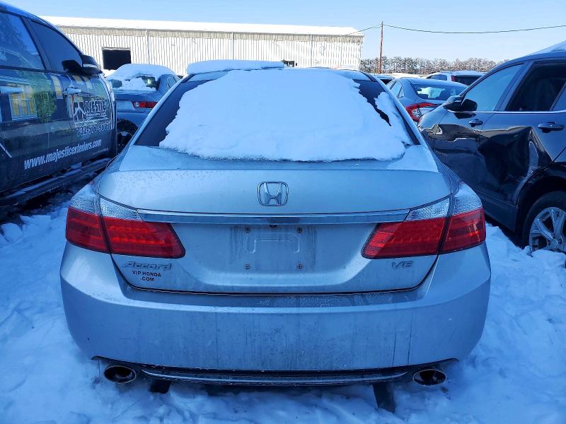 Photo 6 from auction – 2014 HONDA ACCORD with VIN 1HGCR3F85EA037727
