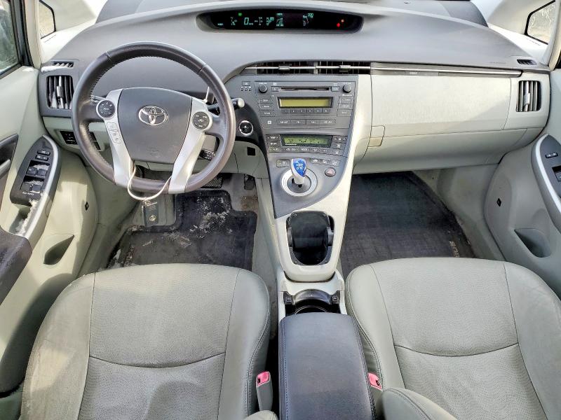 Photo 8 from auction – 2010 TOYOTA PRIUS with VIN JTDKN3DU3A0103391
