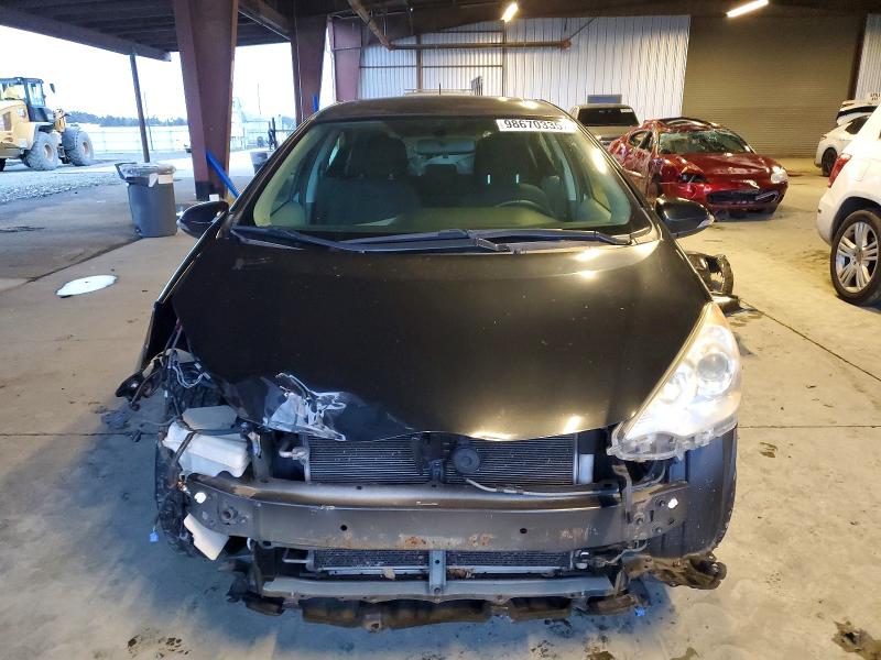 Photo 5 from auction – 2012 TOYOTA PRIUS C with VIN JTDKDTB37C1030231