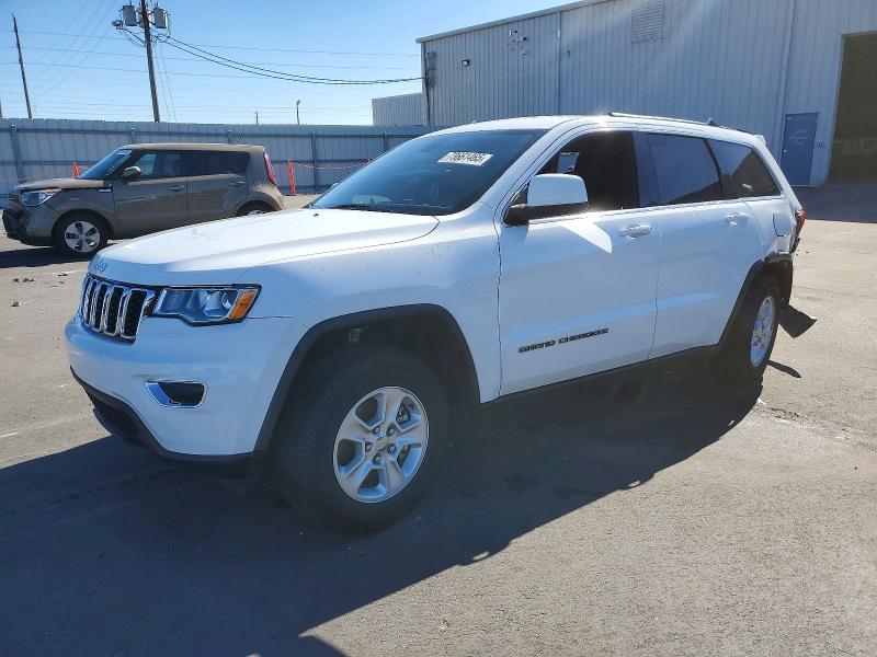 JEEP GRAND CHER 2017 with VIN 1C4RJFAGXHC902121 - Photo from auction