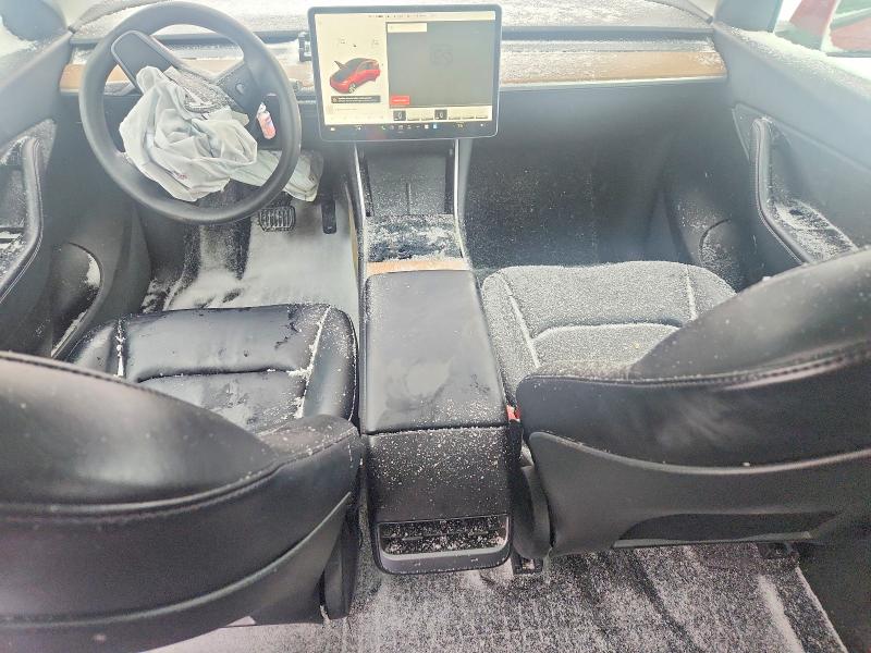 Photo 8 from auction – 2021 TESLA MODEL Y with VIN 5YJYGDEE3MF099673