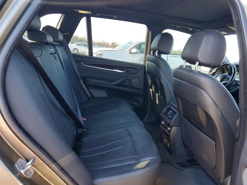 Photo 11 from auction – 2017 BMW X5 XDRIVE3 with VIN 5UXKR0C31H0V74945