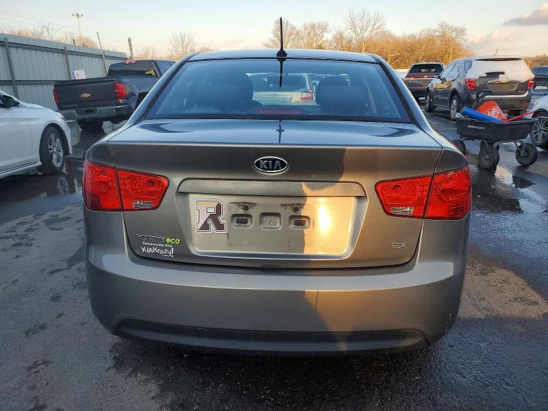 Photo 6 from auction – 2012 KIA FORTE EX with VIN KNAFU4A25C5546853