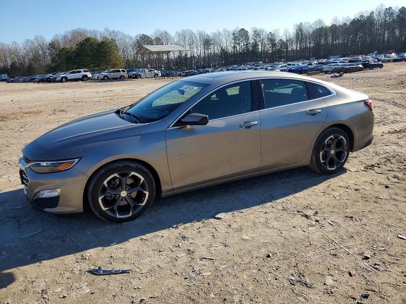 CHEVROLET MALIBU LT 2022 with VIN 1G1ZD5ST0NF163633 - Photo from auction