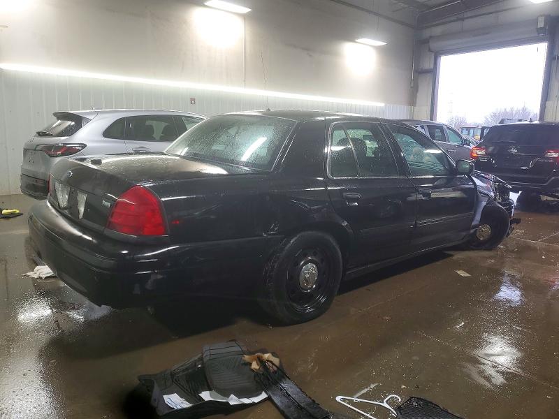 Photo 3 from auction – 2011 FORD CROWN VICTORIA with VIN 2FABP7BV6BX102001
