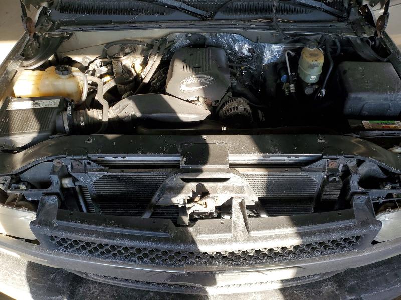 Photo 11 from auction – 2002 CHEVROLET SILVERADO with VIN 1GCHC24U52E125729