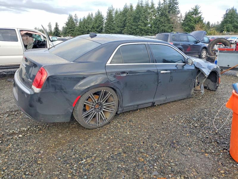 Photo 3 from auction – 2019 CHRYSLER 300 LIMITE with VIN 2C3CCAEG3KH631411