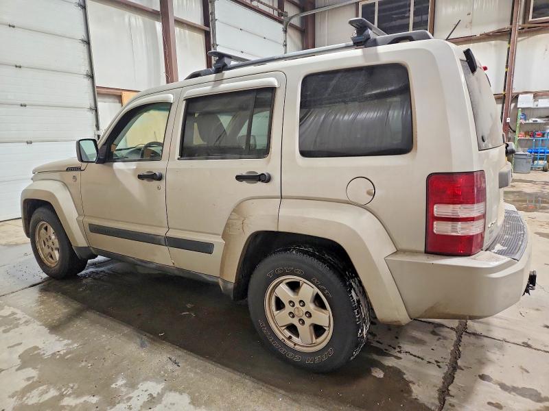 Photo 2 from auction – 2008 JEEP LIBERTY with VIN 1J8GN28K98W153642