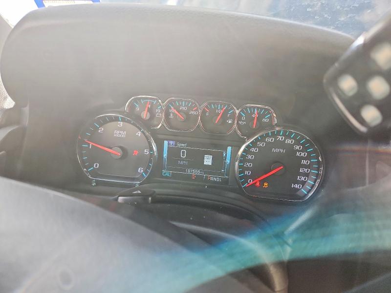 Photo 9 from auction – 2020 CHEVROLET SUBURBAN with VIN 1GNSCHKC1LR221944