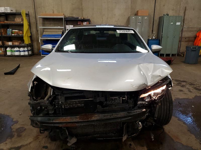 Photo 5 from auction – 2012 VOLKSWAGEN EOS LUX with VIN WVWFW7AH2CV004533
