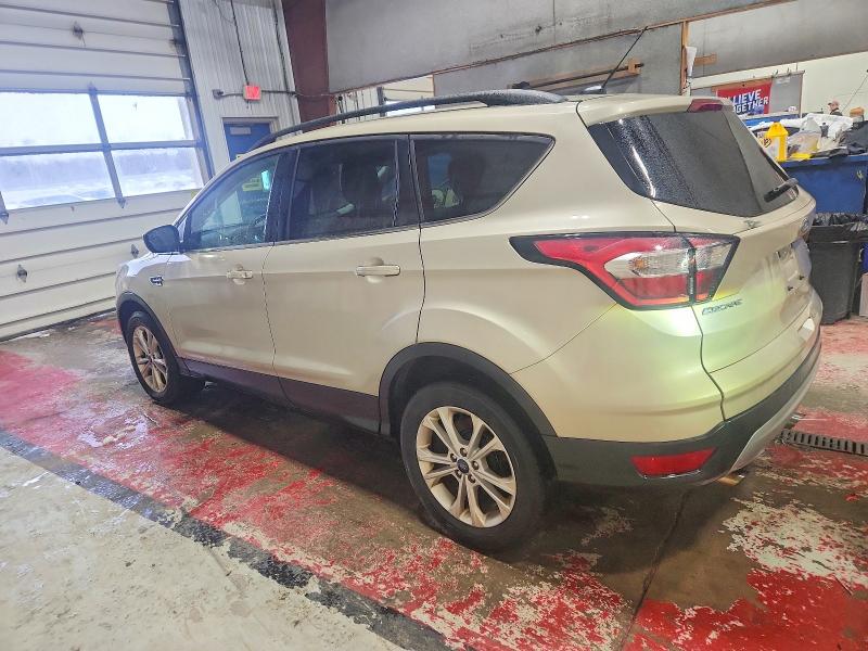 Photo 2 from auction – 2018 FORD ESCAPE SE with VIN 1FMCU9GD5JUC00621