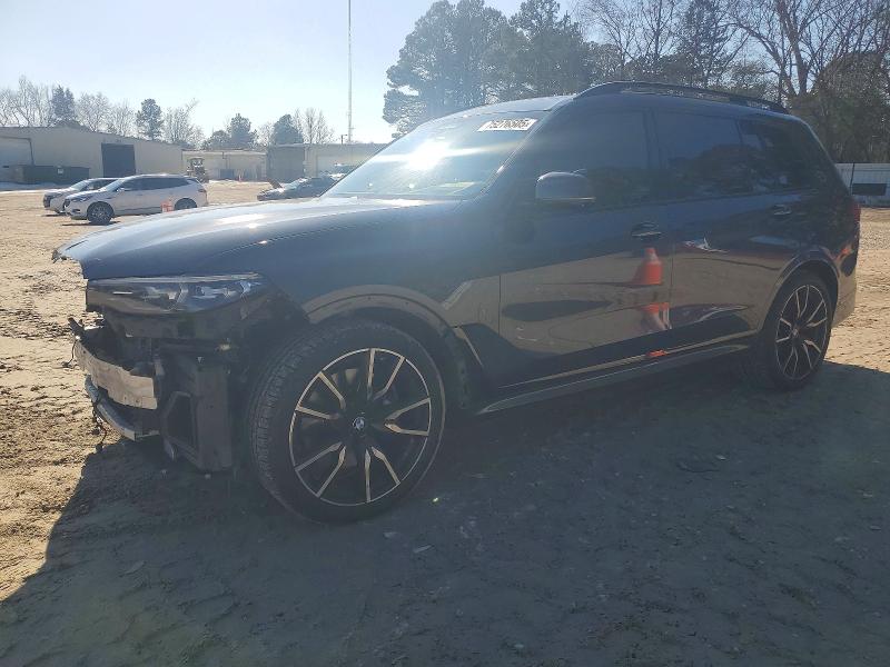 BMW X7 2019 with VIN 5UXCX4C55KLS39289 - Photo from auction