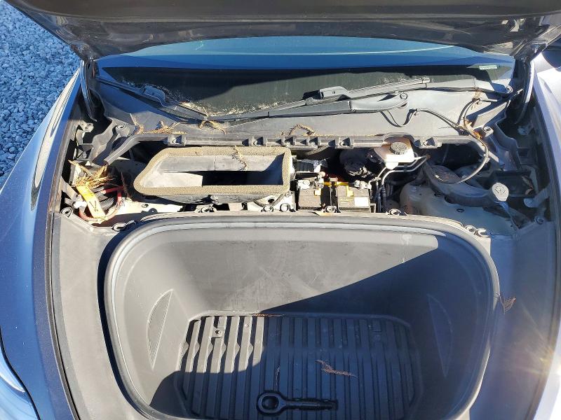 Photo 12 from auction – 2020 TESLA MODEL Y with VIN 5YJYGDEF2LF001420