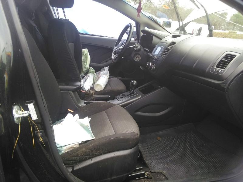 Photo 7 from auction – 2016 KIA FORTE with VIN KNAFX4A86G5546619