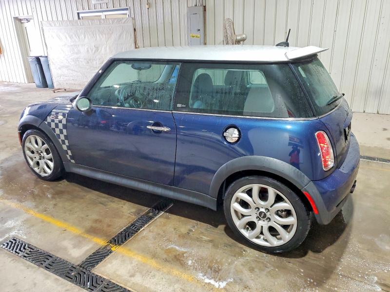 Photo 2 from auction – 2006 MINI COOPER S with VIN WMWRE33576TL17053