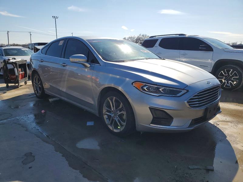 Photo 4 from auction – 2020 FORD FUSION SEL with VIN 3FA6P0CD9LR196048