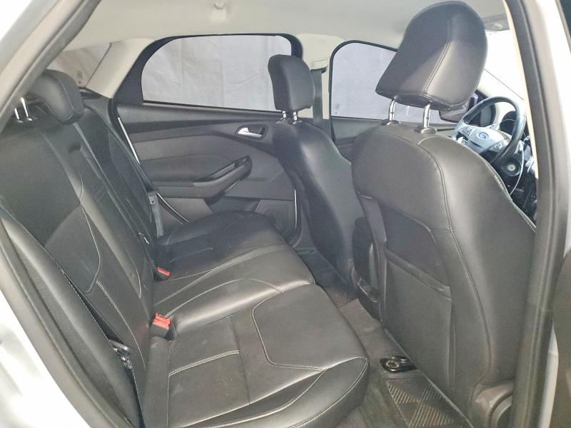 Photo 10 from auction – 2016 FORD FOCUS SE with VIN 1FADP3K26GL295343