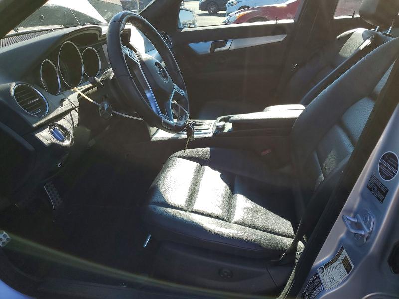 Photo 7 from auction – 2012 MERCEDES-BENZ C 300 4MAT with VIN WDDGF8BB6CA724693