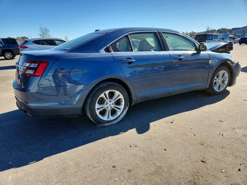 Photo 3 from auction – 2018 FORD TAURUS SE with VIN 1FAHP2D80JG106358