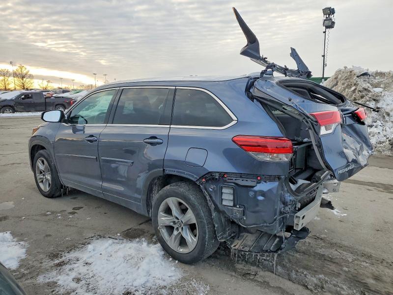 Photo 2 from auction – 2019 TOYOTA HIGHLANDER with VIN 5TDDZRFH1KS941790
