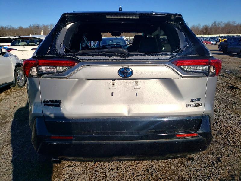 Photo 6 from auction – 2021 TOYOTA RAV4 PRIME with VIN JTMEB3FV6MD052526