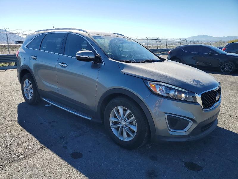 Photo 4 from auction – 2016 KIA SORENTO with VIN 5XYPG4A37GG125964