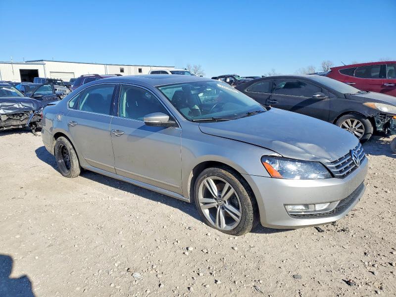 Photo 4 from auction – 2013 VOLKSWAGEN PASSAT with VIN 1VWBN7A39DC045807