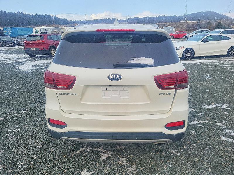 Photo 6 from auction – 2019 KIA SORENTO EX with VIN 5XYPHDA55KG601250