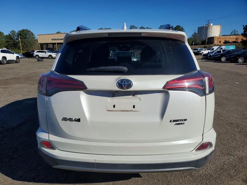Photo 6 from auction – 2017 TOYOTA RAV4 LIMIT with VIN 2T3DFREV3HW686678