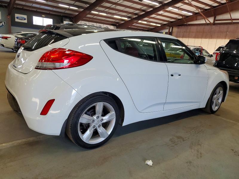 Photo 3 from auction – 2014 HYUNDAI VELOSTER with VIN KMHTC6AD8EU216117