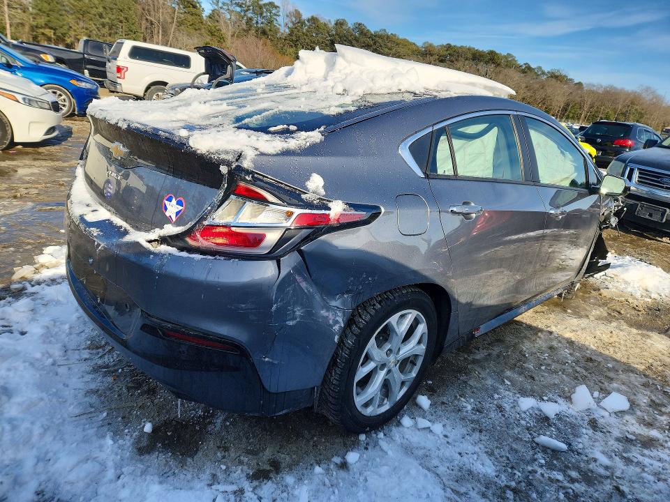Photo 3 from auction – 2018 CHEVROLET VOLT PREMI with VIN 1G1RD6S51JU131495