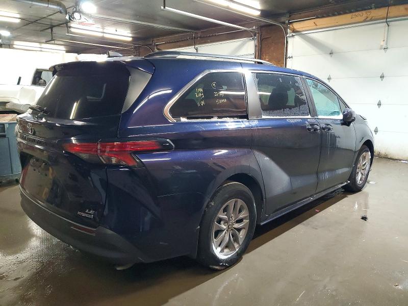 Photo 3 from auction – 2022 TOYOTA SIENNA with VIN 5TDBRKEC5NS123973