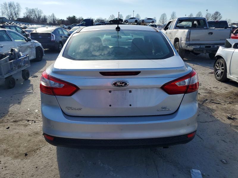 Photo 6 from auction – 2014 FORD FOCUS SE with VIN 1FADP3F28EL414498