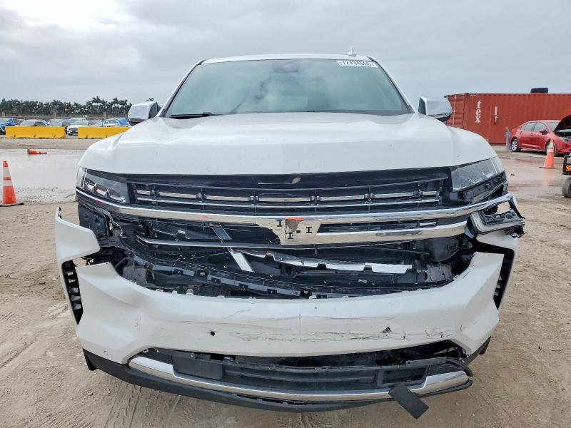 Photo 5 from auction – 2023 CHEVROLET SUBURBAN with VIN 1GNSCFKD8PR282257