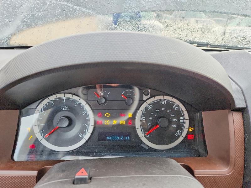 Photo 9 from auction – 2008 FORD ESCAPE XLT with VIN 1FMCU93158KB27672