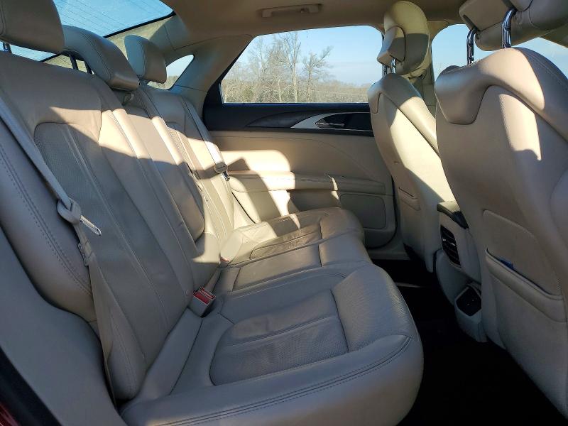 Photo 10 from auction – 2017 LINCOLN MKZ with VIN 3LN6L5E93HR606342