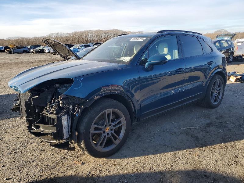 PORSCHE CAYENNE S 2024 with VIN WP1AL2AY6RDA34282 - Photo from auction