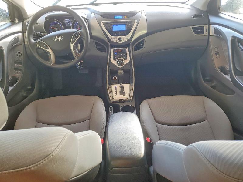 Photo 8 from auction – 2012 HYUNDAI ELANTRA with VIN KMHDH4AEXCU363264