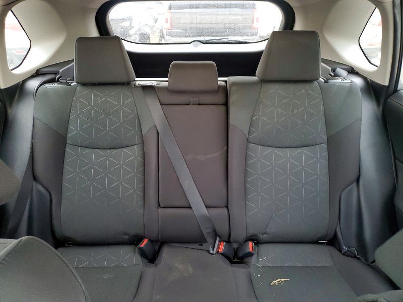 Photo 10 from auction – 2024 TOYOTA RAV4 XLE with VIN 2T3W1RFV4RC262564