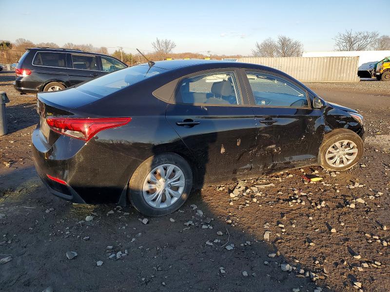 Photo 3 from auction – 2019 HYUNDAI ACCENT with VIN 3KPC24A3XKE077105