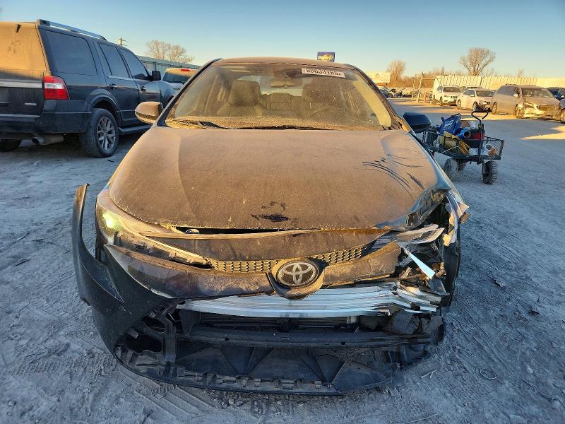 Photo 5 from auction – 2022 TOYOTA COROLLA LE with VIN JTDEPMAE0NJ214314
