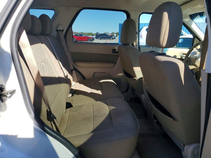 Photo 11 from auction – 2010 FORD ESCAPE XLT with VIN 1FMCU0D7XAKA42847