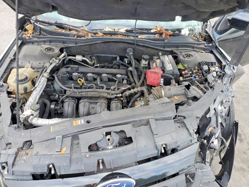 Photo 11 from auction – 2011 FORD FUSION with VIN 3FAHP0HA9BR131979