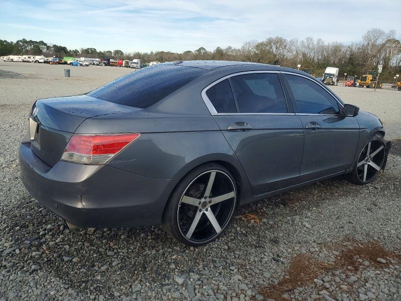 Photo 3 from auction – 2010 HONDA ACCORD EXL with VIN 1HGCP2F89AA077027