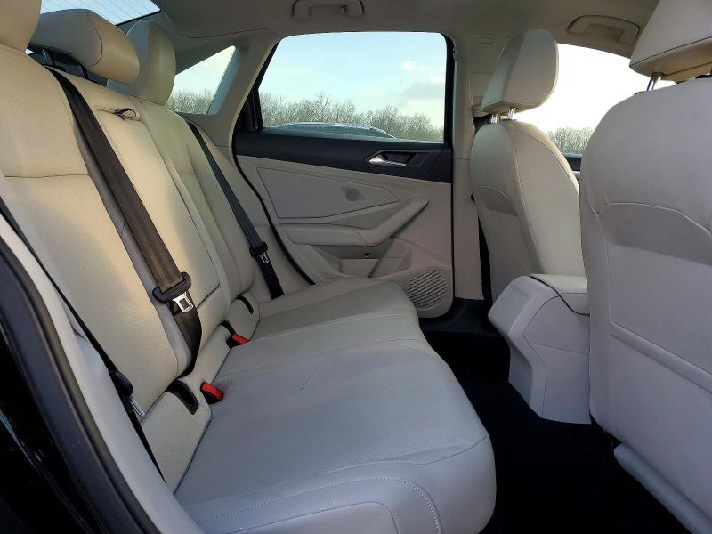Photo 10 from auction – 2019 VOLKSWAGEN JETTA with VIN 3VWC57BU3KM124641